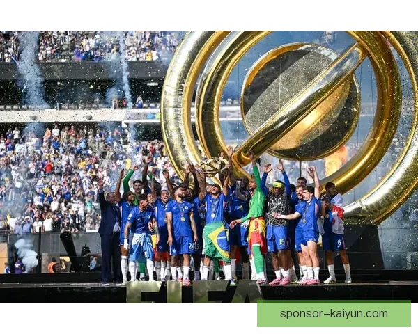 英超赛季中，伦敦富勒姆表现稳健，状态回暖备受关注